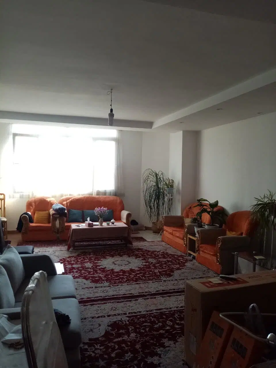 اجاره آپارتمان مسکونی طبقه سوم ۱۱۰ متری
