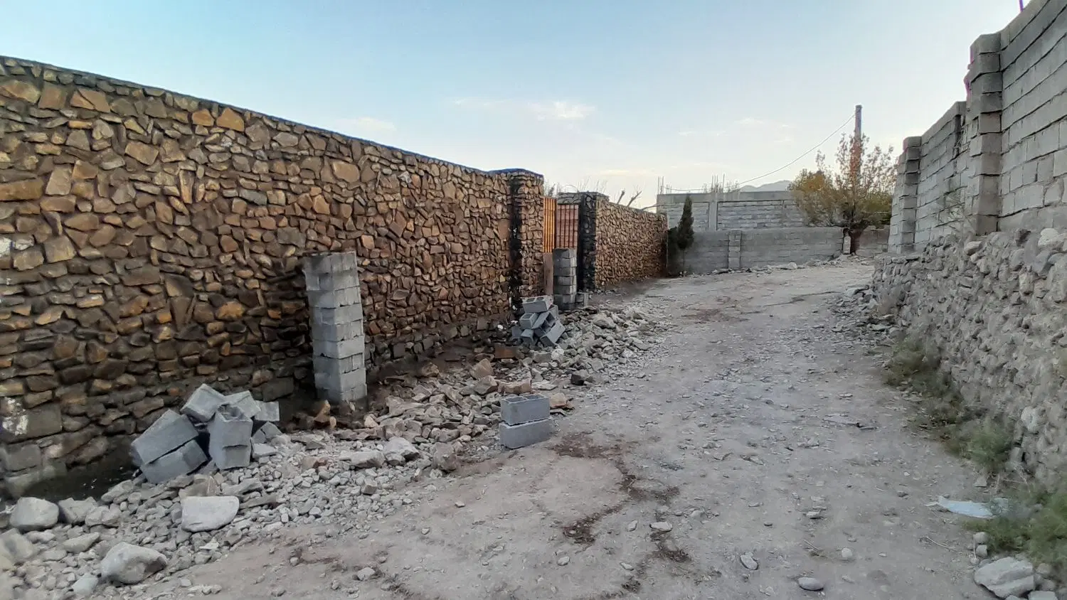 کوهپایه ویلایی نیمه ساز