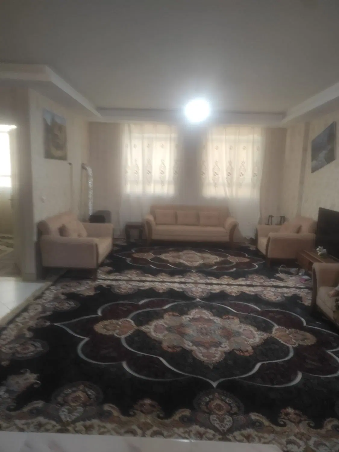 ۹۸متر بلوار قاعم