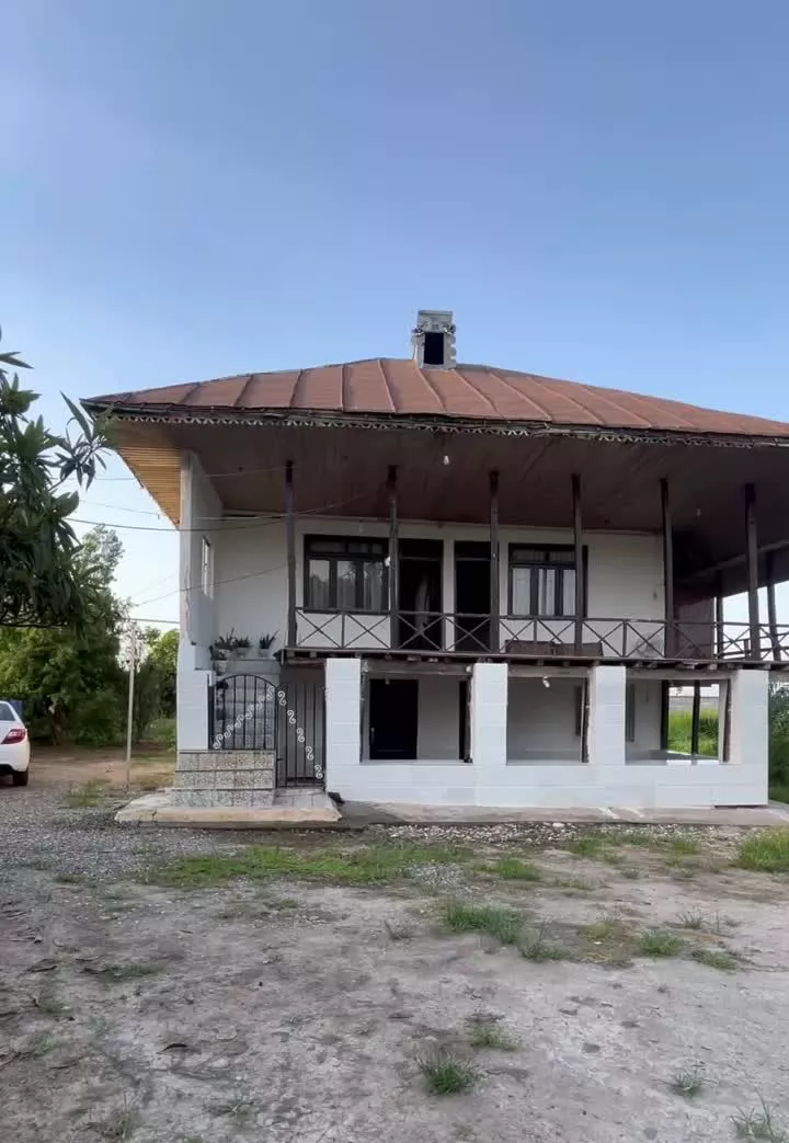 اجاره روزانه سوئیت سنتی روستا یی