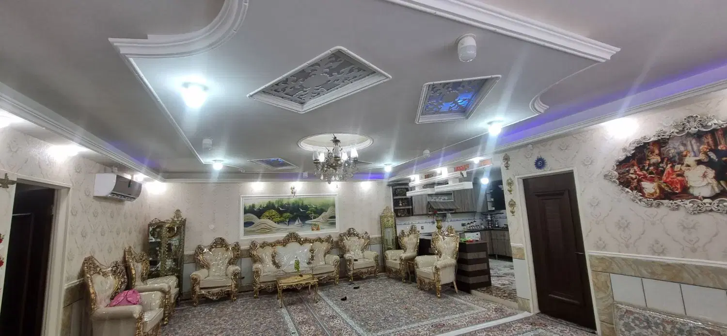 یک واحد 2طبقه راه جدا 2نبش