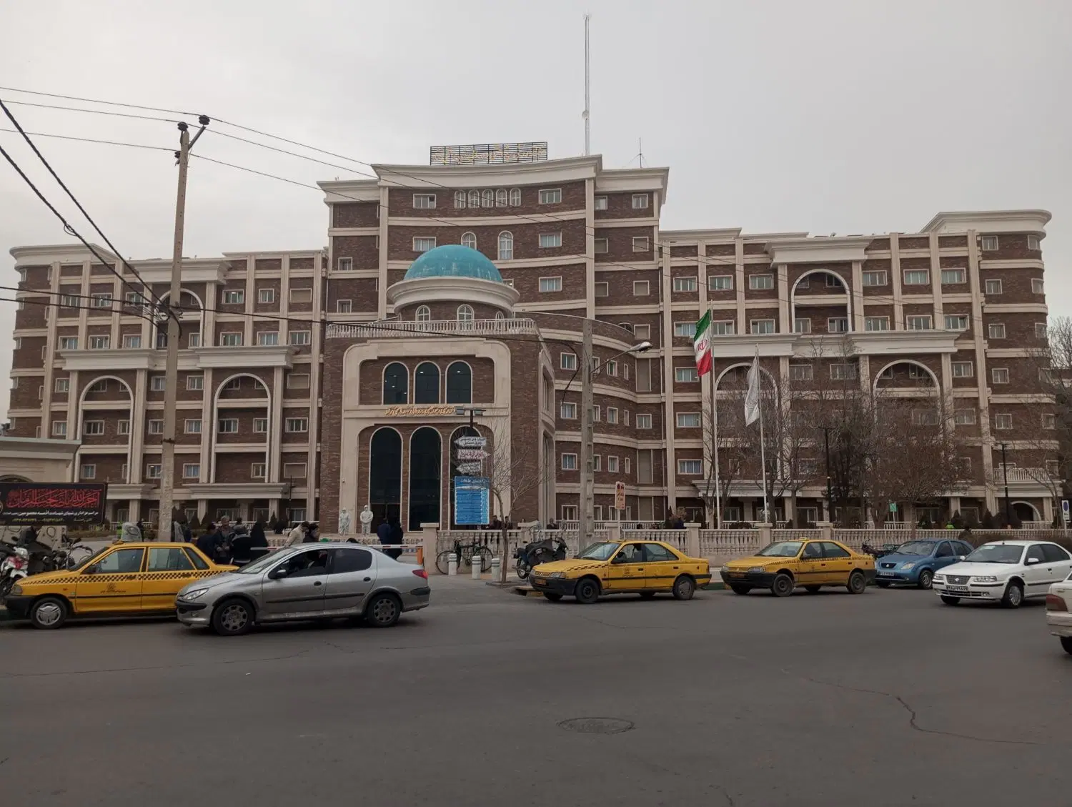 ملک تجاری دونبش