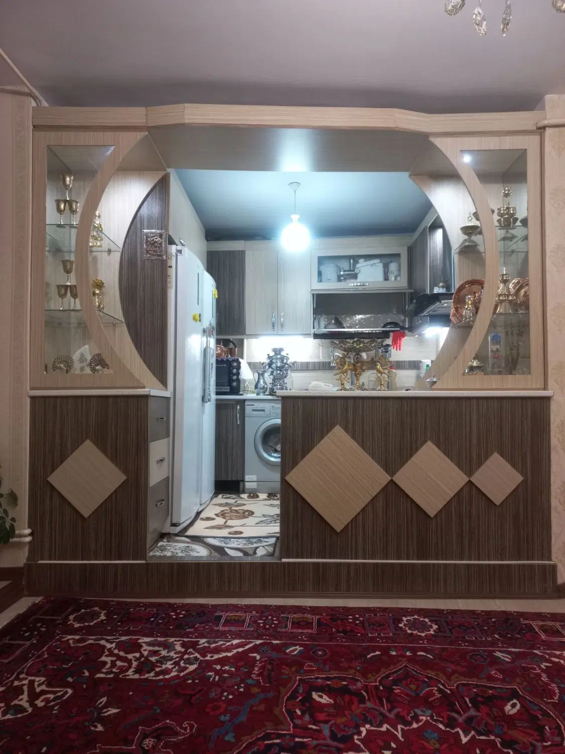 واحد سه نبش تمام امکانات رفاهی درعباسی