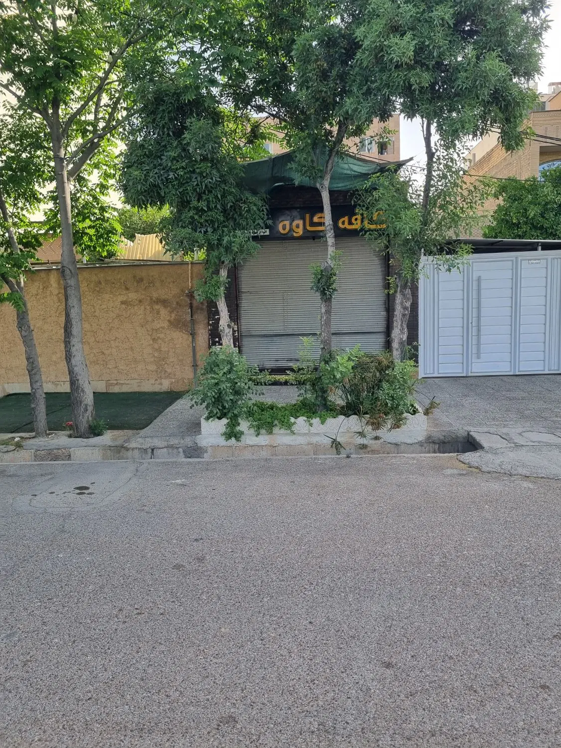 رهن و اجاره مغازه ۱۶ متری