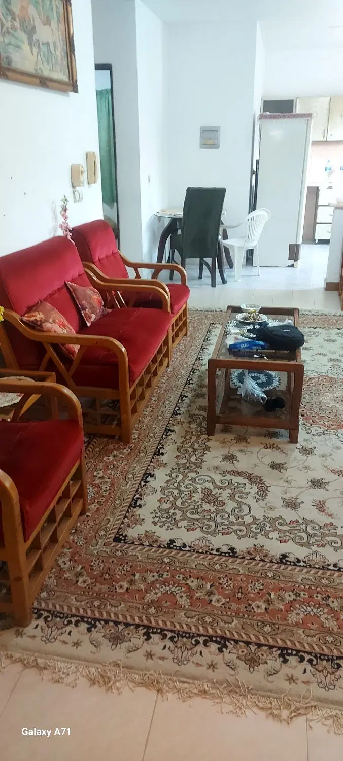 همخونه هم خانه خانوم
