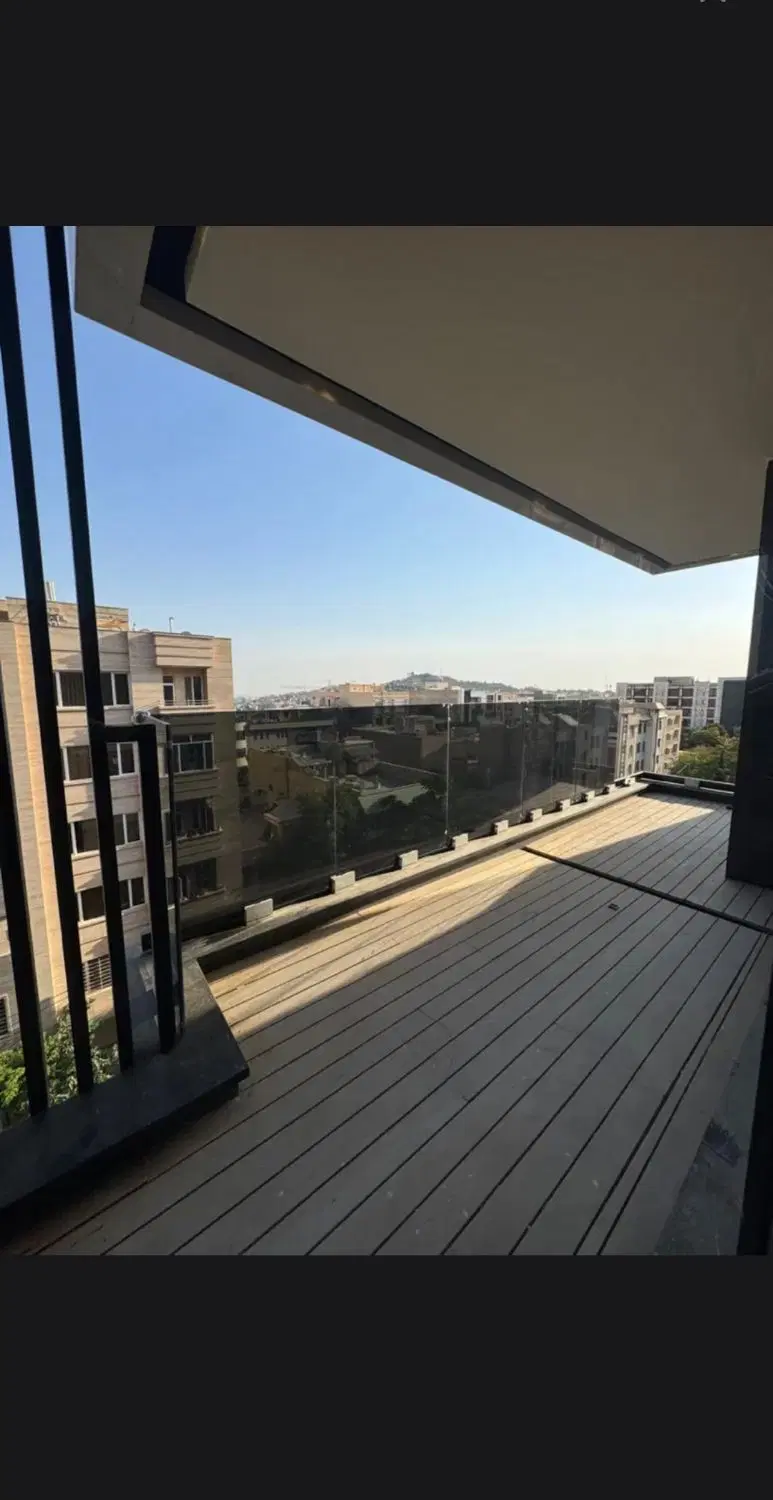 اجاره نوساز ۱۴۵ متری خیام ارکیده