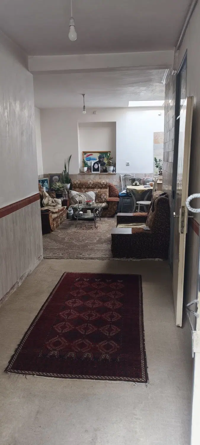 واحد همکف برای تجاری