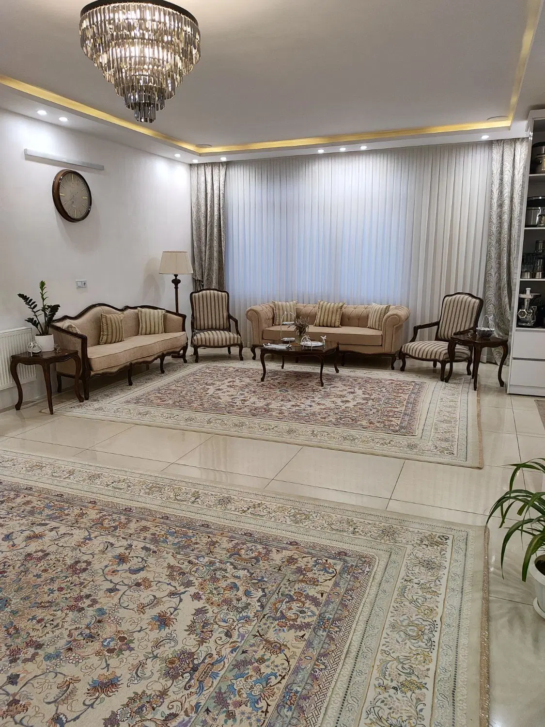 آپارتمان 150 متری خوش نقشه