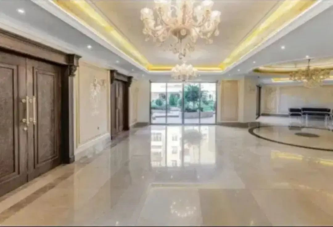 اجاره وحد ۱۰۵ متری در برج باغ سیمرع