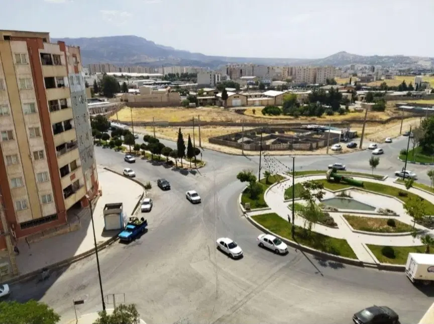 واحد ۸۰متری میدان گلها