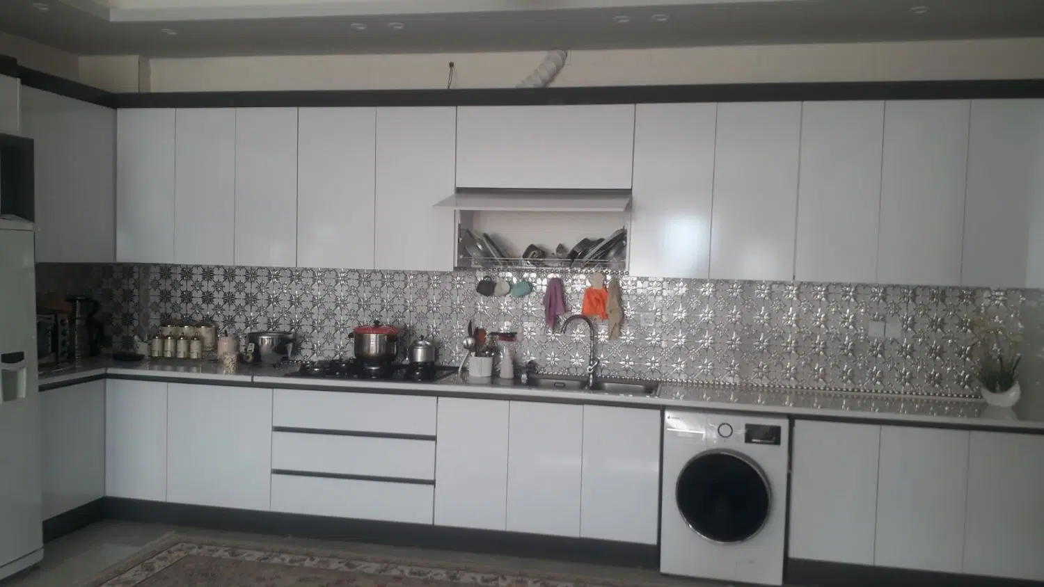 فول امکانات.مستاجرساکنه700
