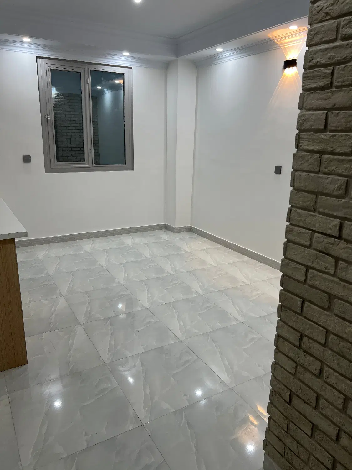 یک واحد آپارتمان مسکونی