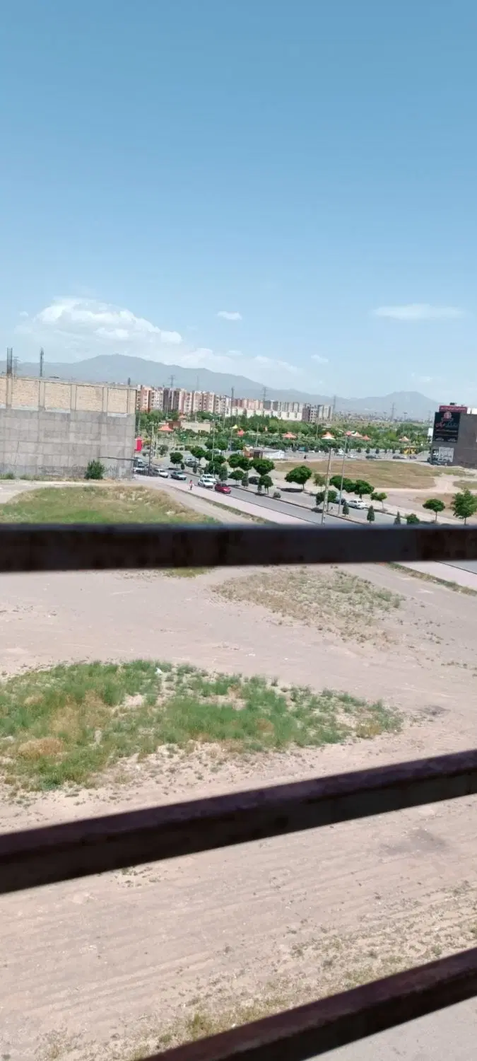 آپارتمان در  مهرگان