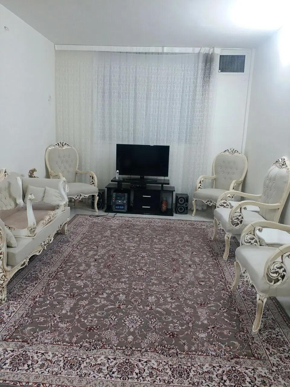 فروش خانه ۷۲ متری شمالی دو طبقه روی پارکینگ