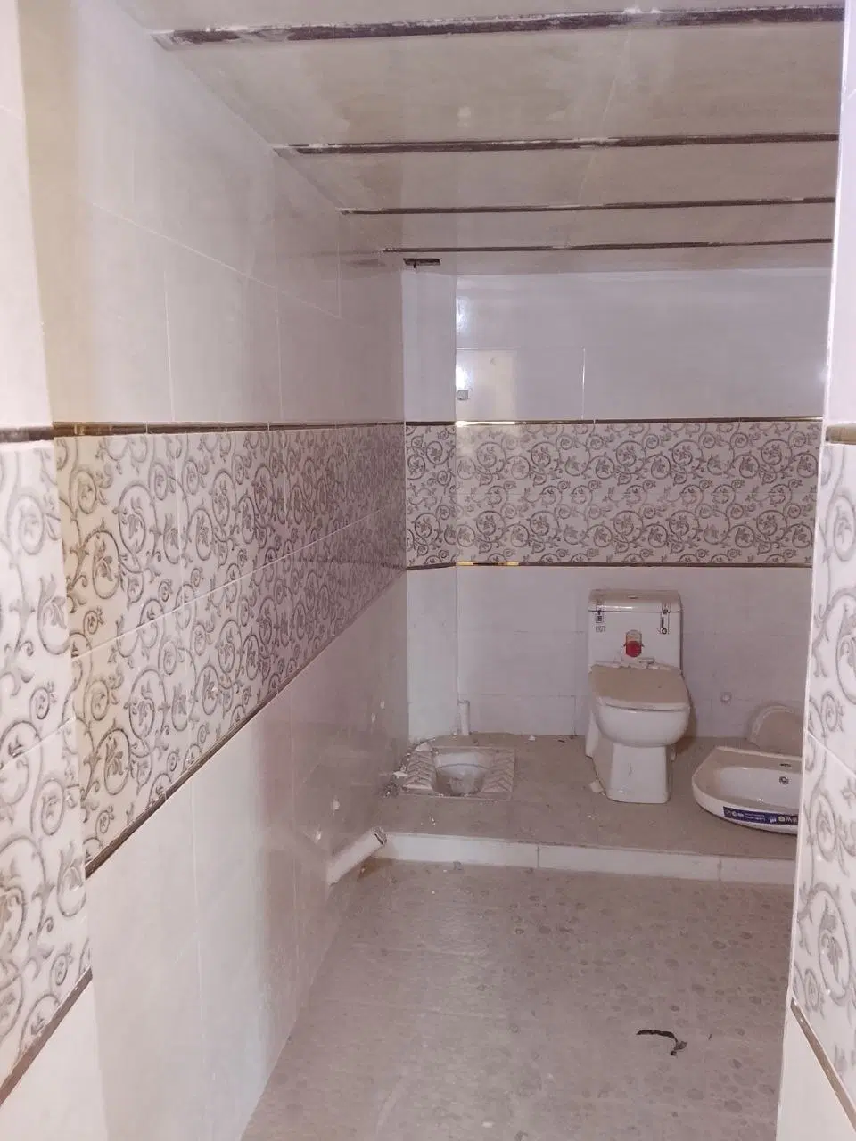 اجاره منزل ویلایی ۳۰۰ متری فرخی ۲۷