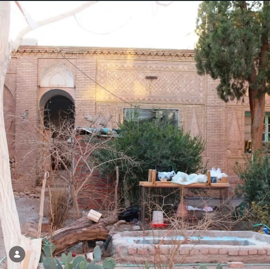 خانه کلنگی