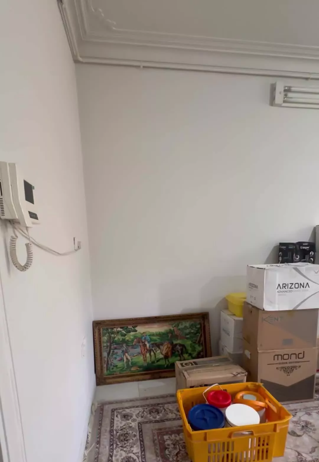 واحد ۹۰ متری خیابان دانشگاه کوچه عطاران رضایی
