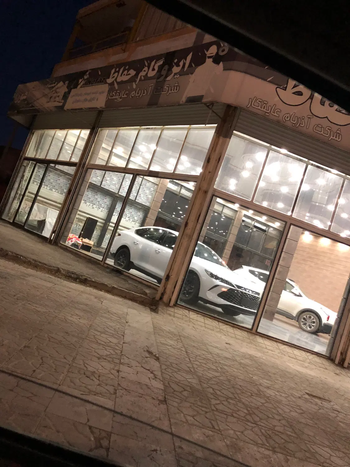 اجاره مغازه تعاون سه بر