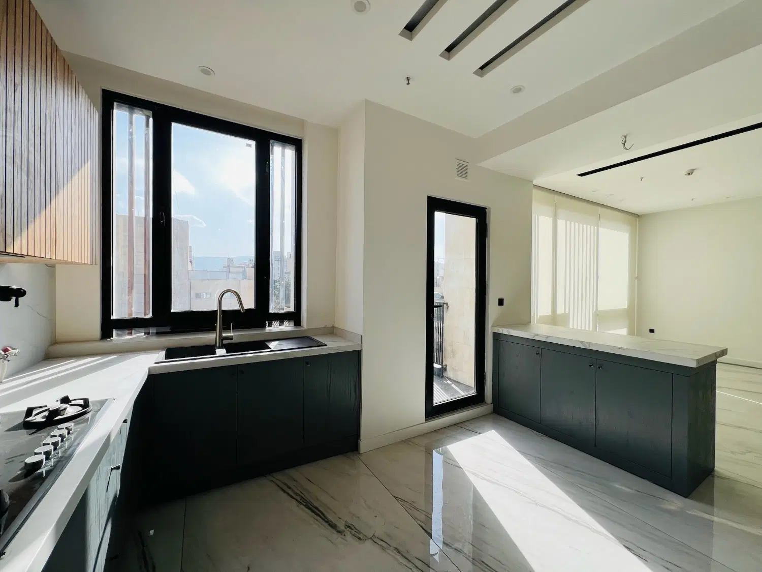 بین وکیل اباد و فرهنگ  معاد ۲ مدرن ،مجلل ۱۵۸متر