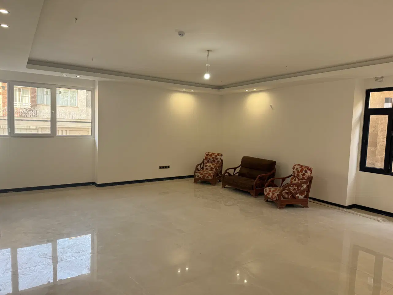 اپارتمان 140 متری سه خواب