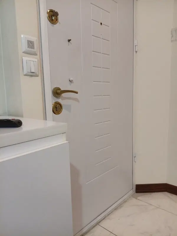 همخانه موجهه خانه دارم