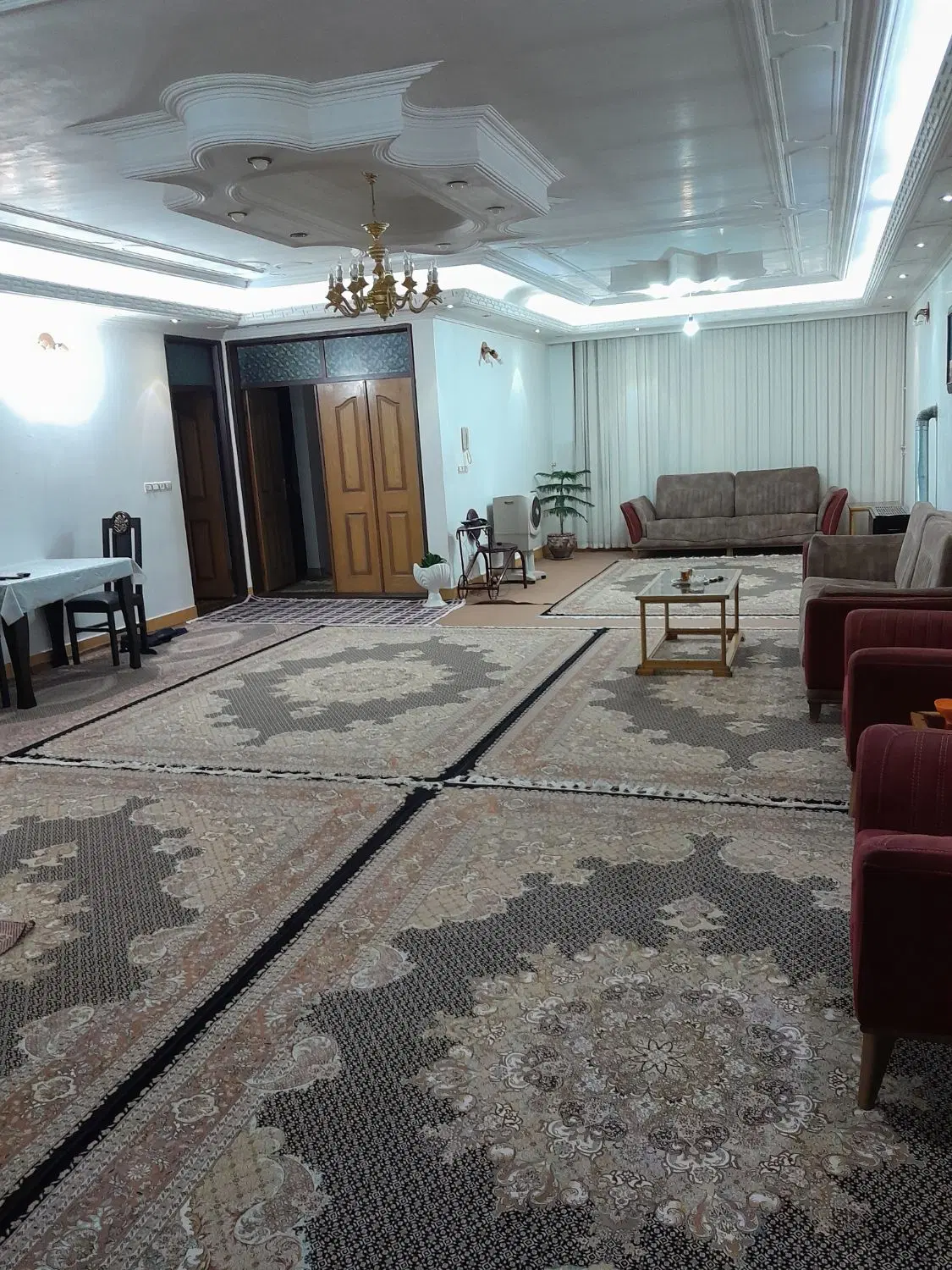 گلمغان سه طبقه