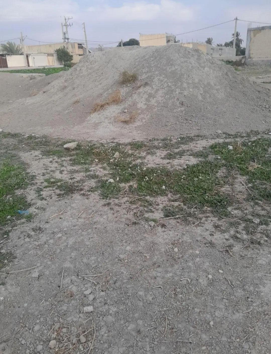 زمین مسکونی
