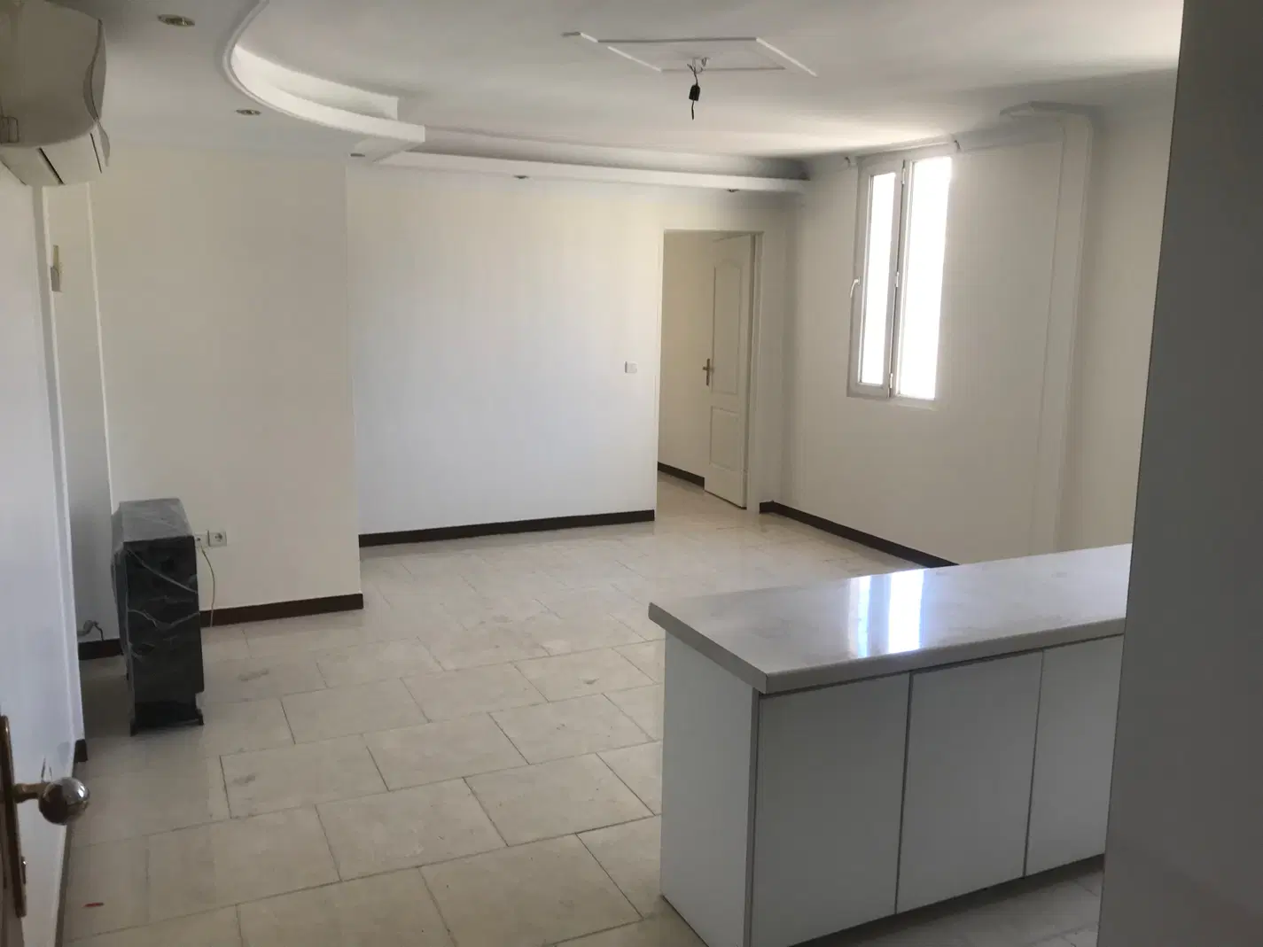 اپارتمان ۴۸ متری با پارکینگ و انباری و تک واحدی