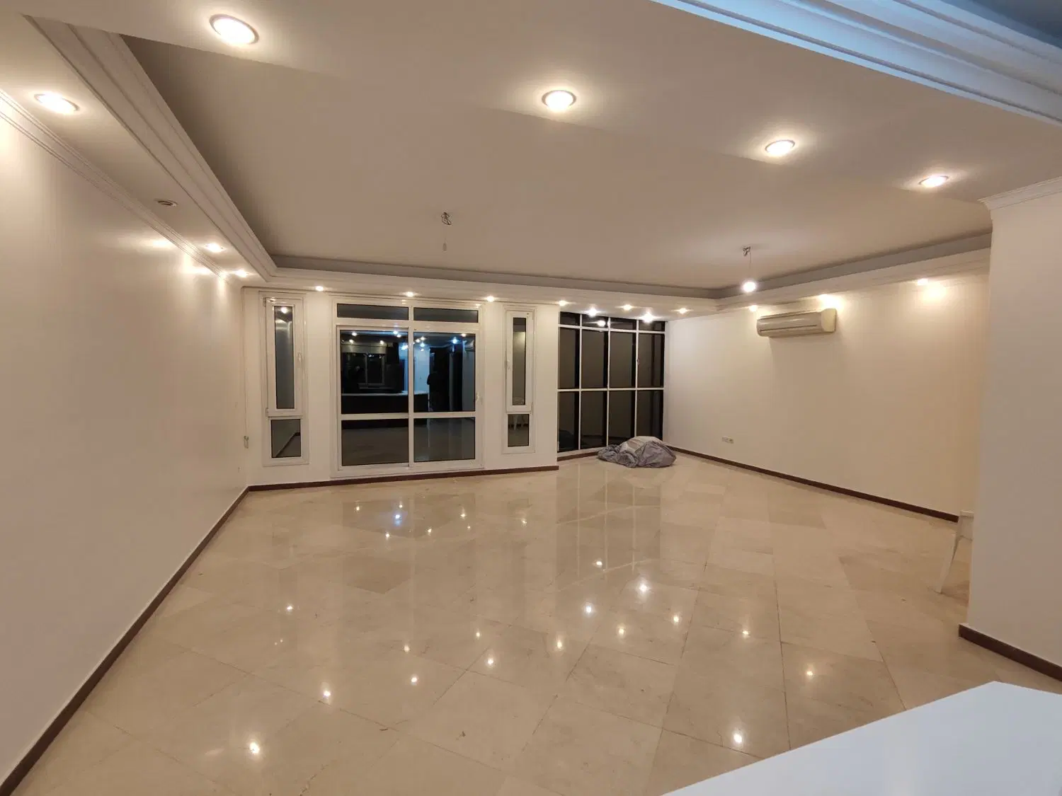 اجاره ۱۷۰ متر زعفرانیه
