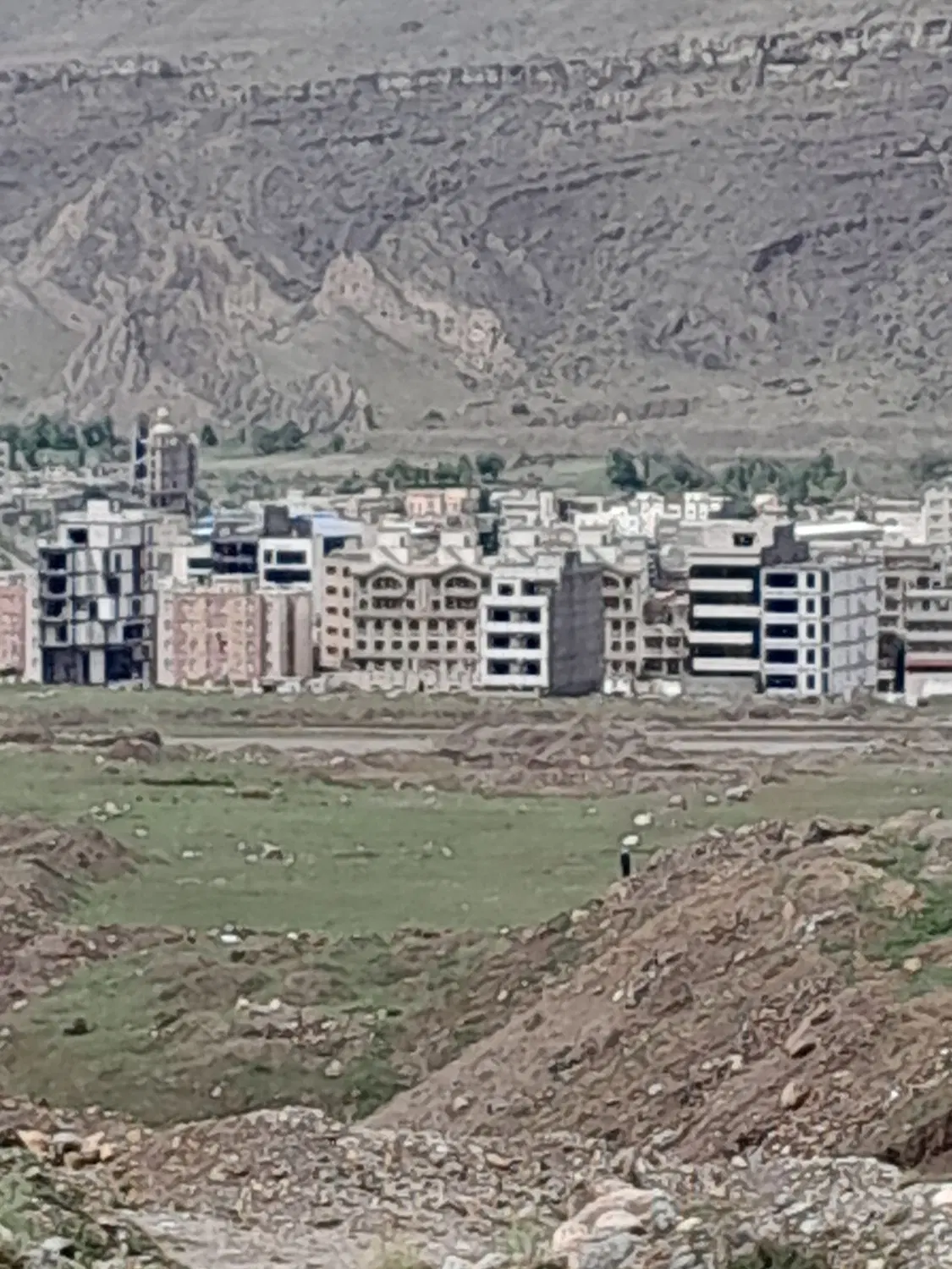 زمین زرایی چسبیده طرح