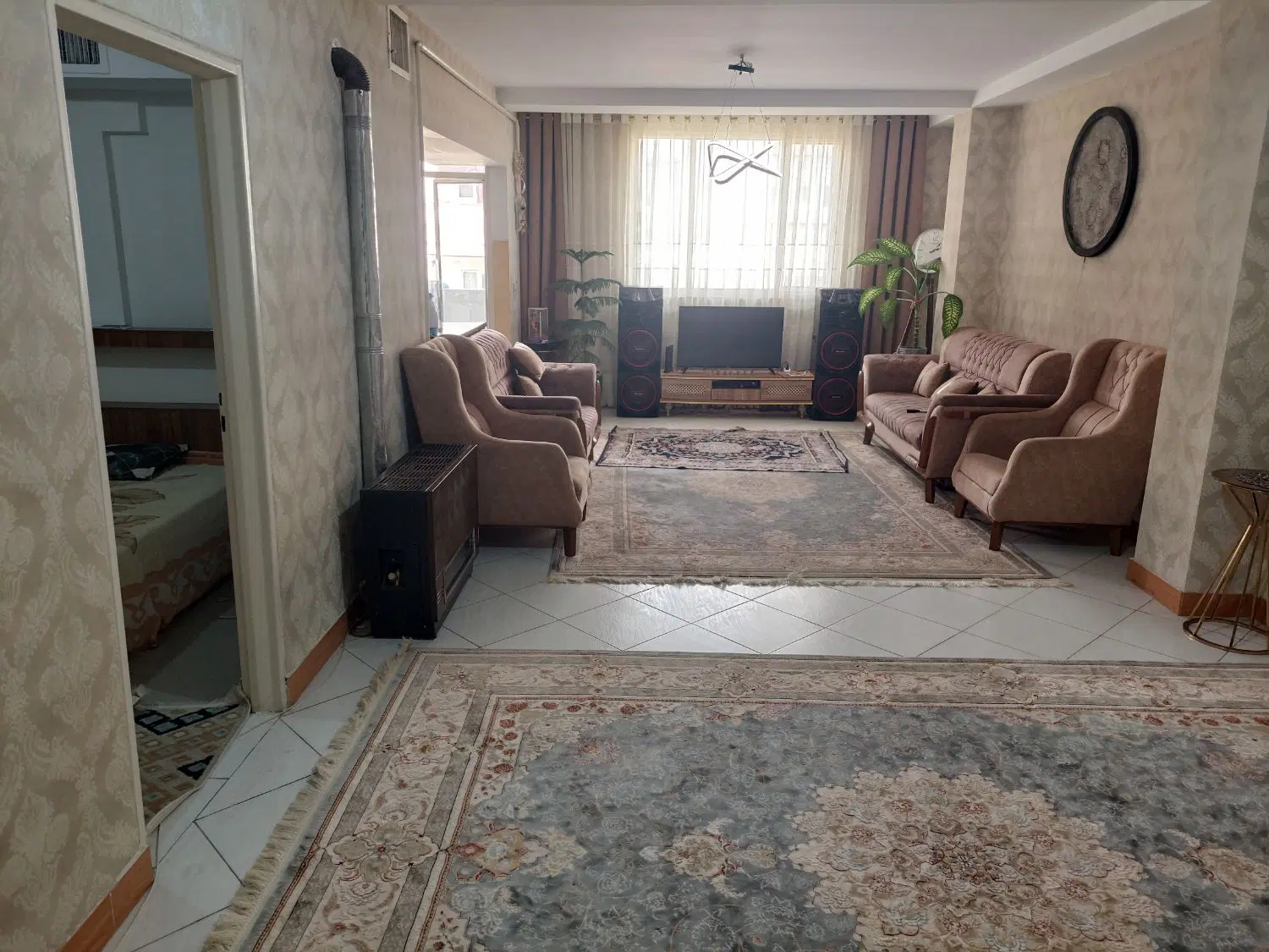 آپارتمان ۹۱ متری خیابان فریبا روبه نما