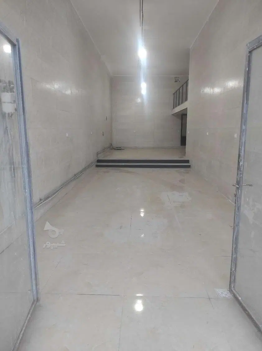 اجاره مغازه ۲ طبقه در خیابان نور