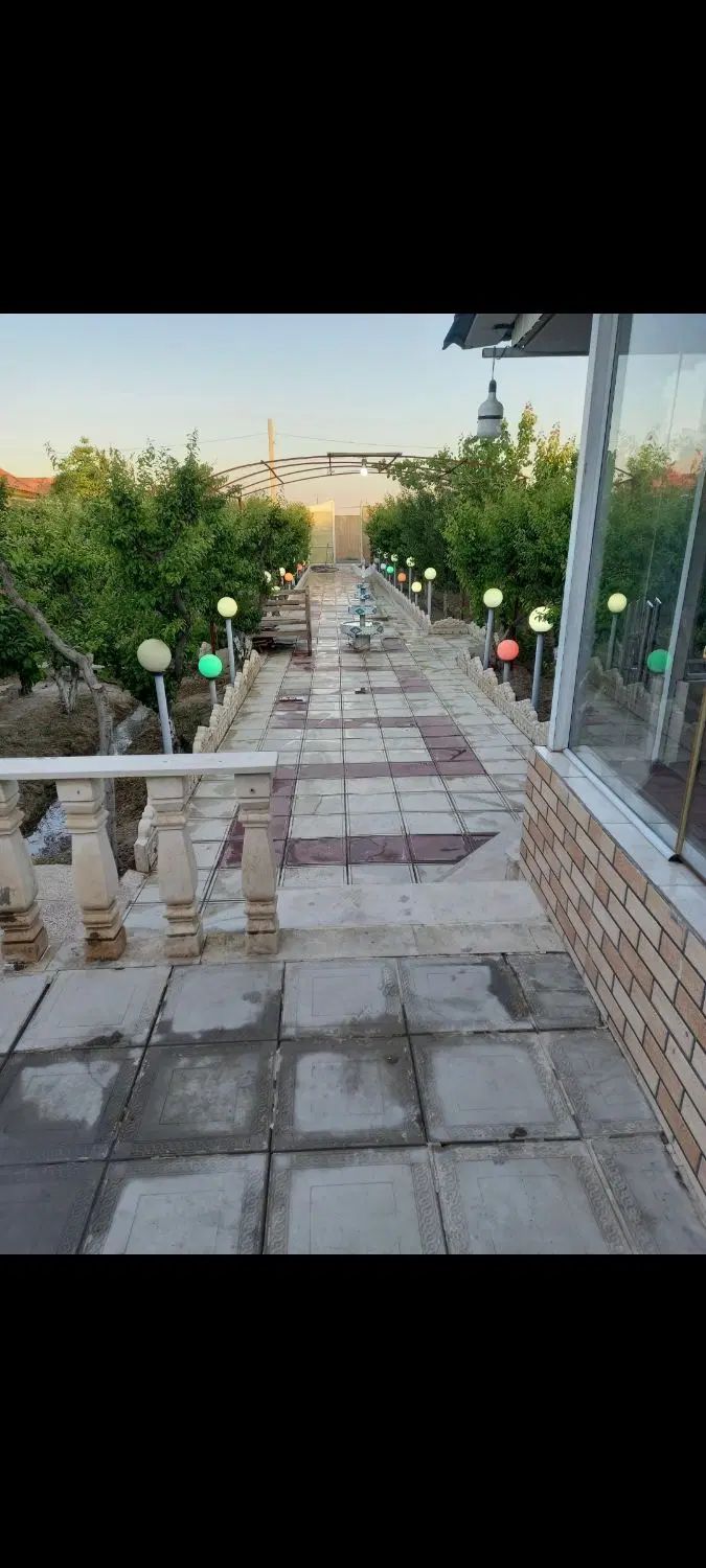 باغچه ۷۰۰متری