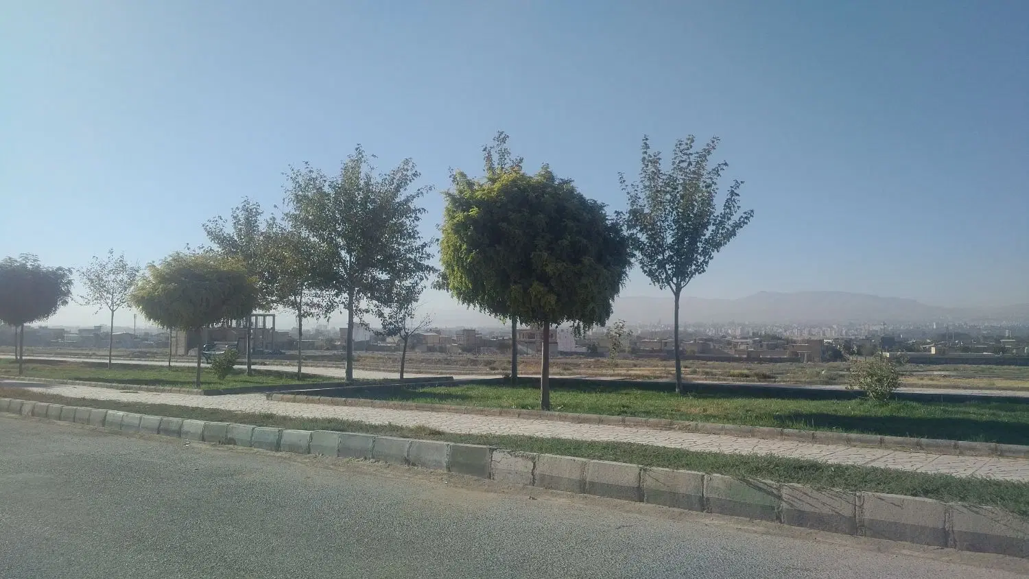زمین شهرک امید