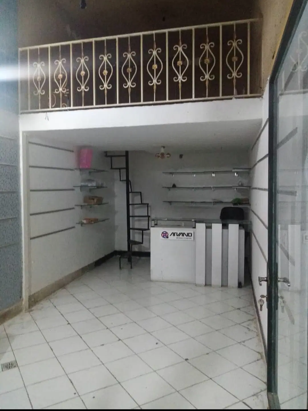 اجاره مغازه میدان دوم گلستان