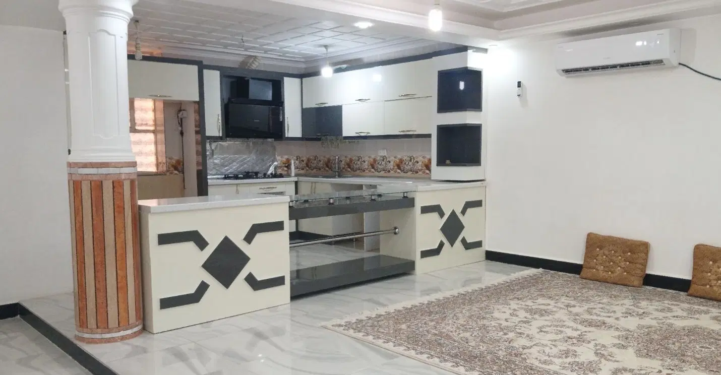 خانه شیک ویلایی ۱۳۰ متری شهرک امام خمینی