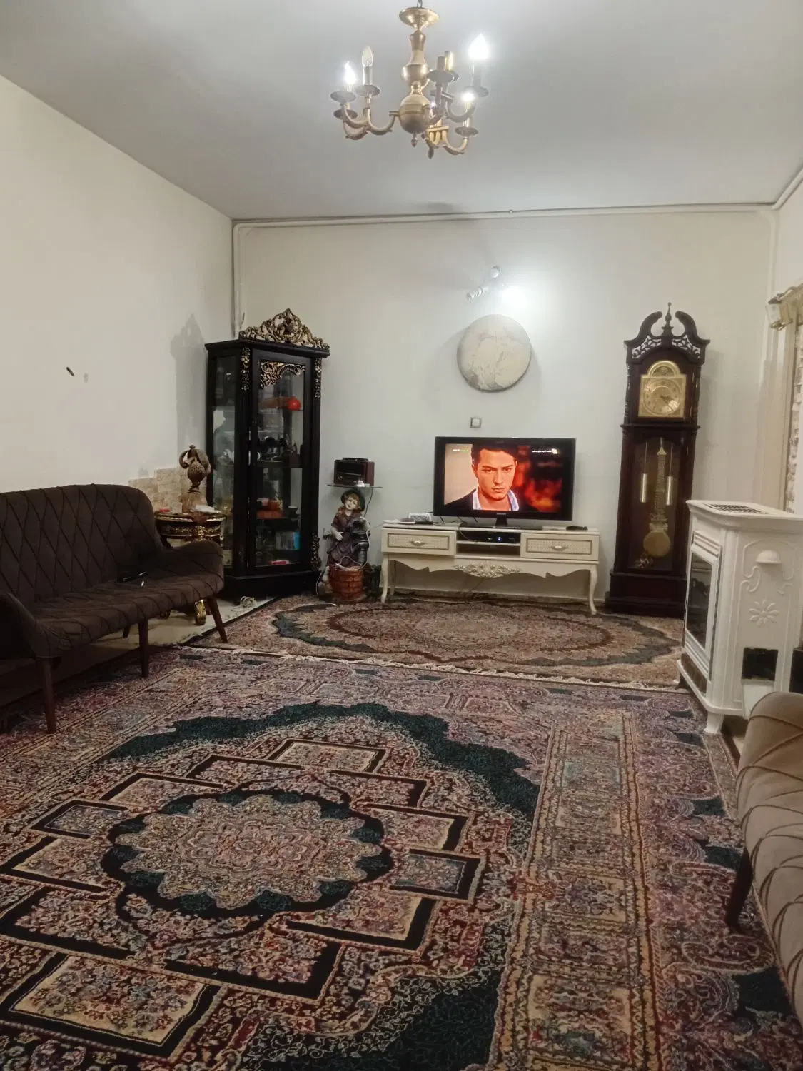 رهن کامل آپارتمان همکف ۷۰ متری ۲ خوابه
