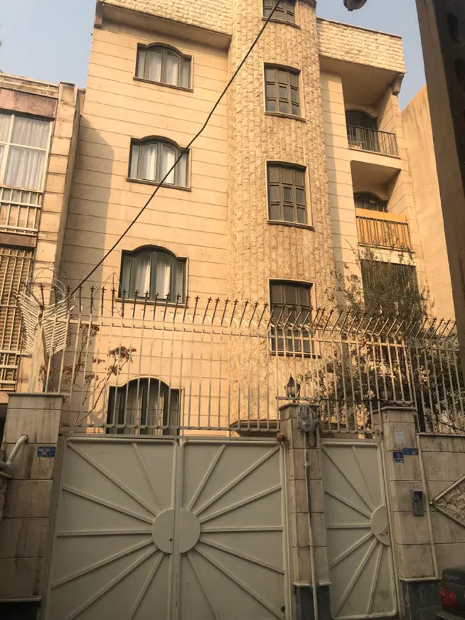۱۰۰ متر دو خواب خ فریمان
