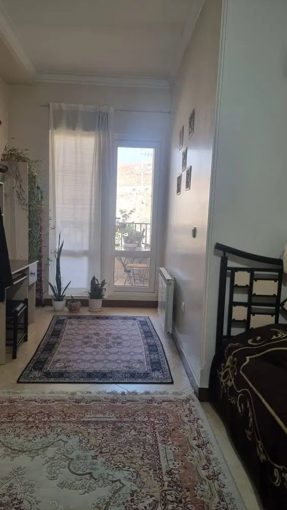 واحد ۱۱۰ متری ط۴ آپارتمانی
