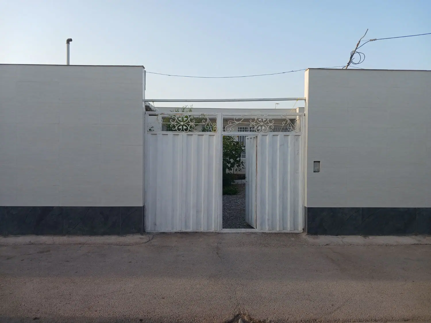 خانه فروشی در روستای یل اباد
