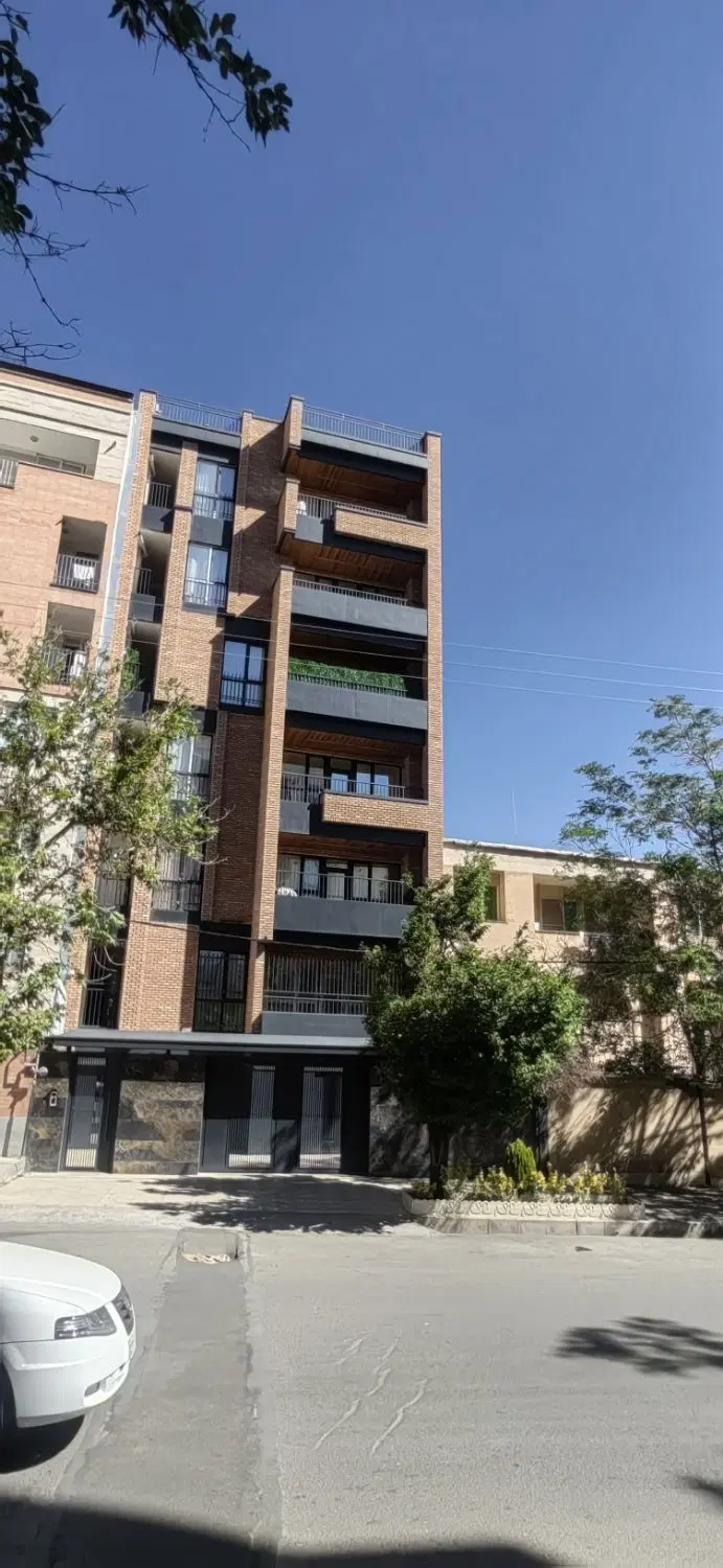 اعتمادیه غربی، تک واحدی