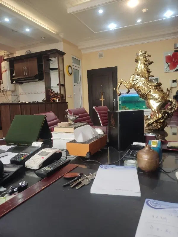 اجاره و رهن واحد تجاری 90متری