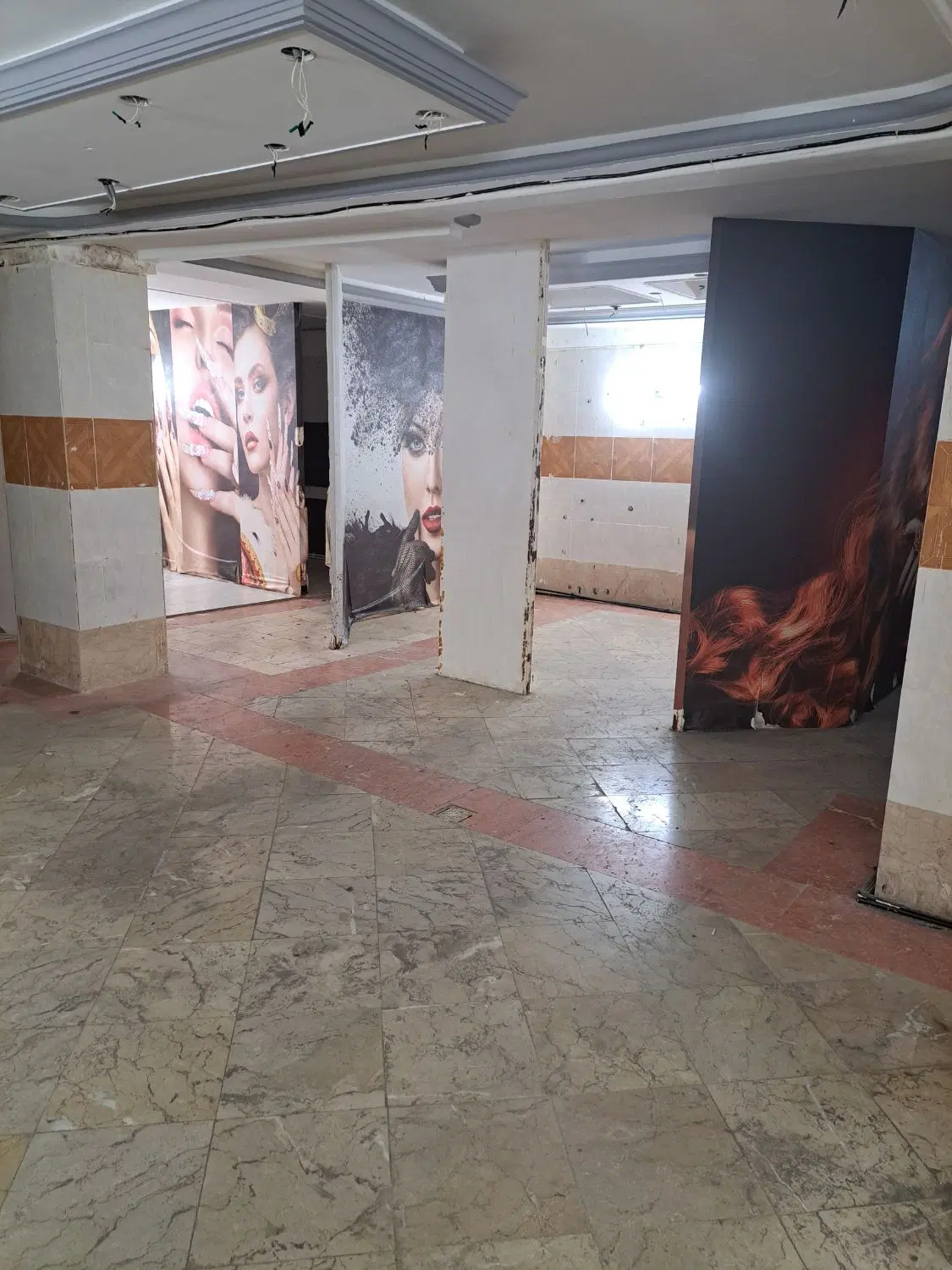 زیرزمین تجاری مناسب آرایشگاه زنانه
