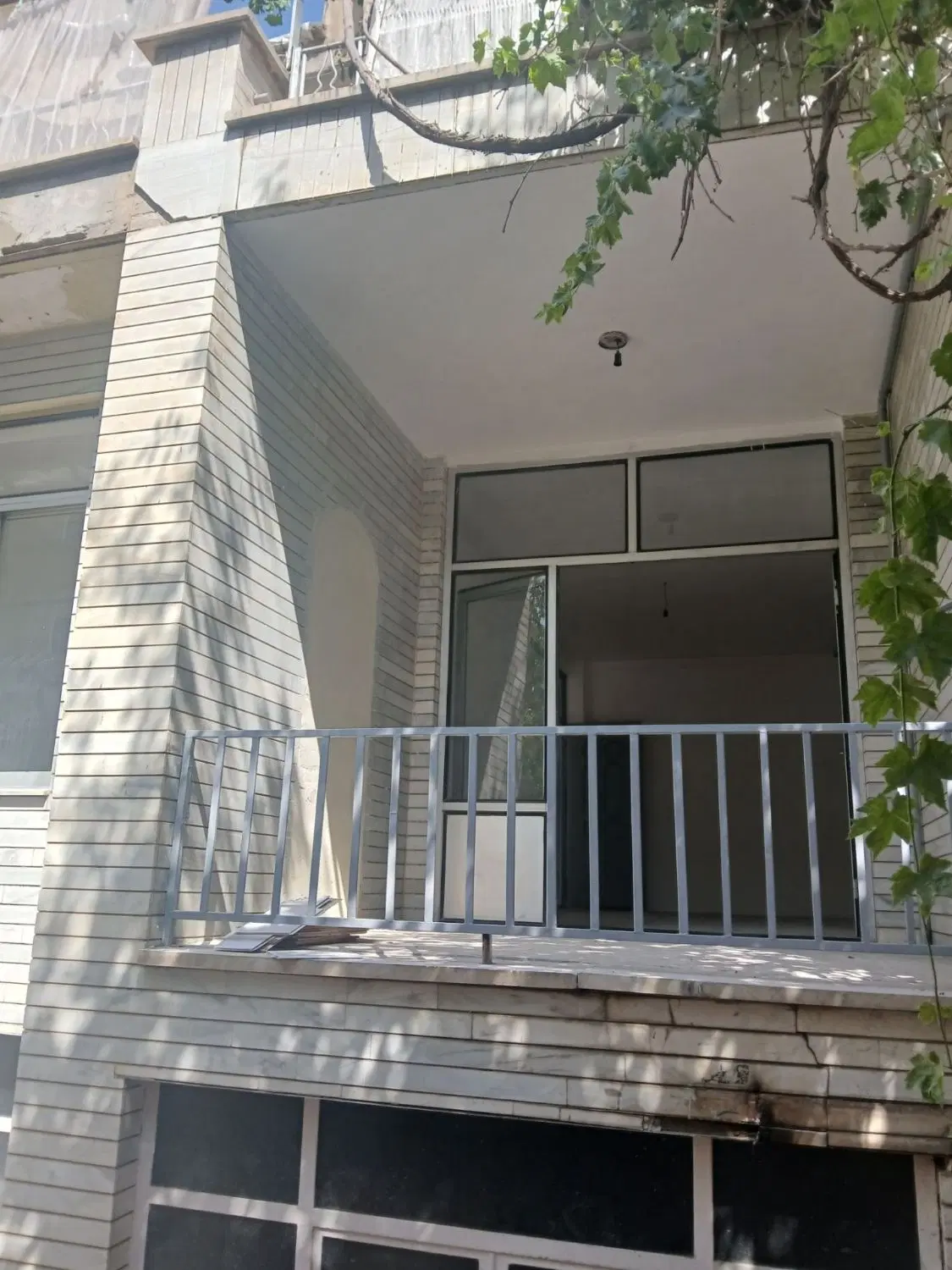 اجاره یک طبقه ی ویلایی
