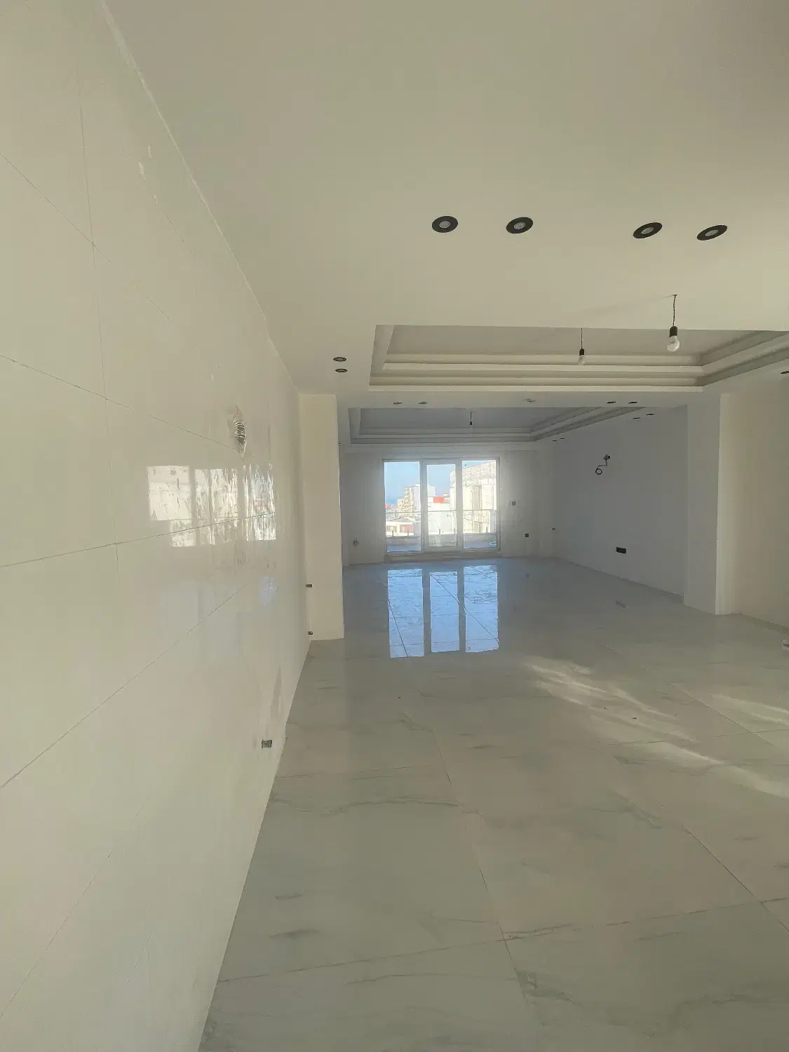 ۱۹۰ متری تاپ لوکیشن کلید نخورده