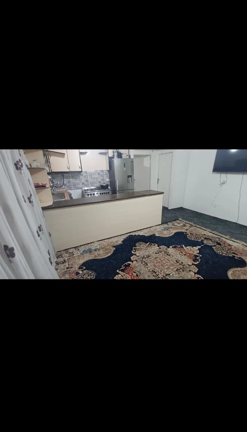 اکباتان سند تک برگ .دو خواب .طبقه اول