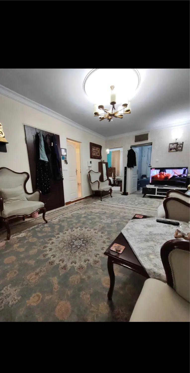 ۶۰ متر دو خواب فول امکانات فروشنده ۱۰۰٪ بدون مشابه
