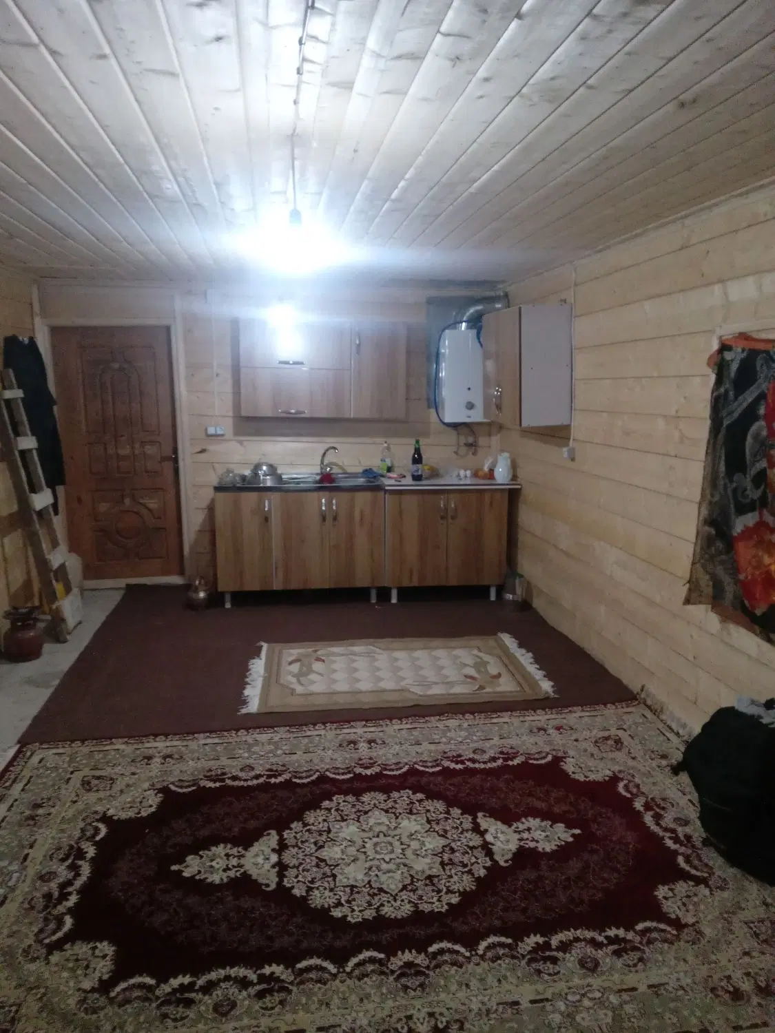 فروش خونه چوبی لوکس در دل طبیعت