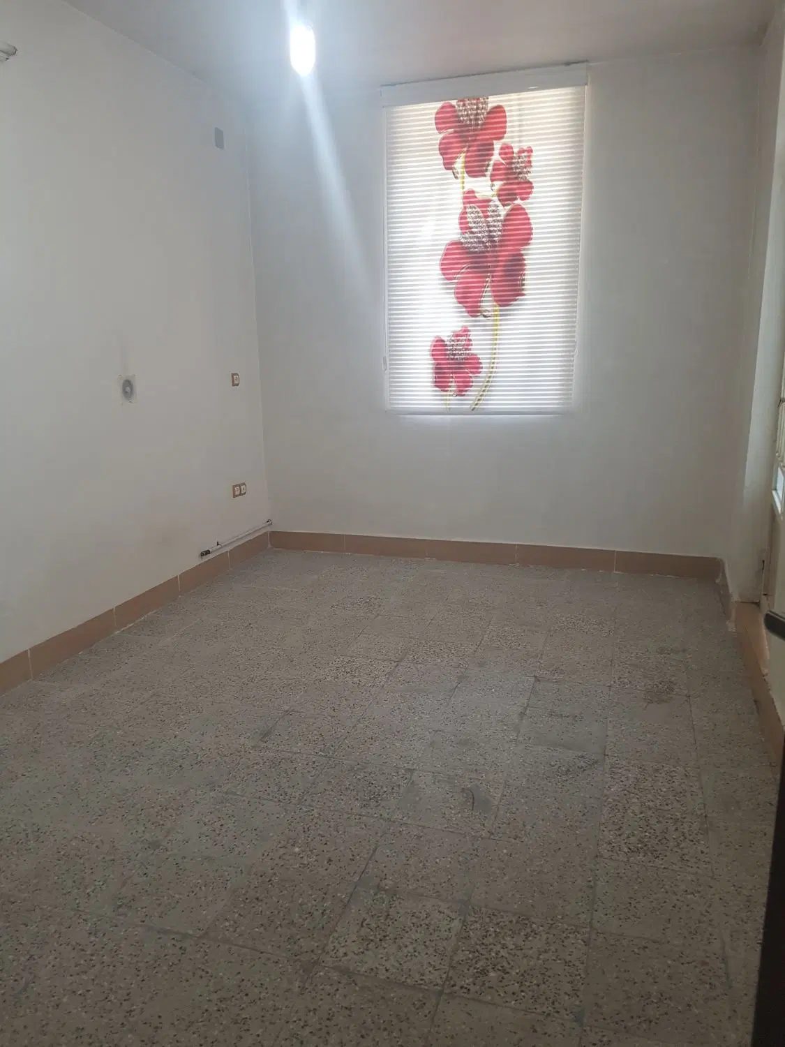 اجاره طبقه بالاکوی ارتش فازیک
