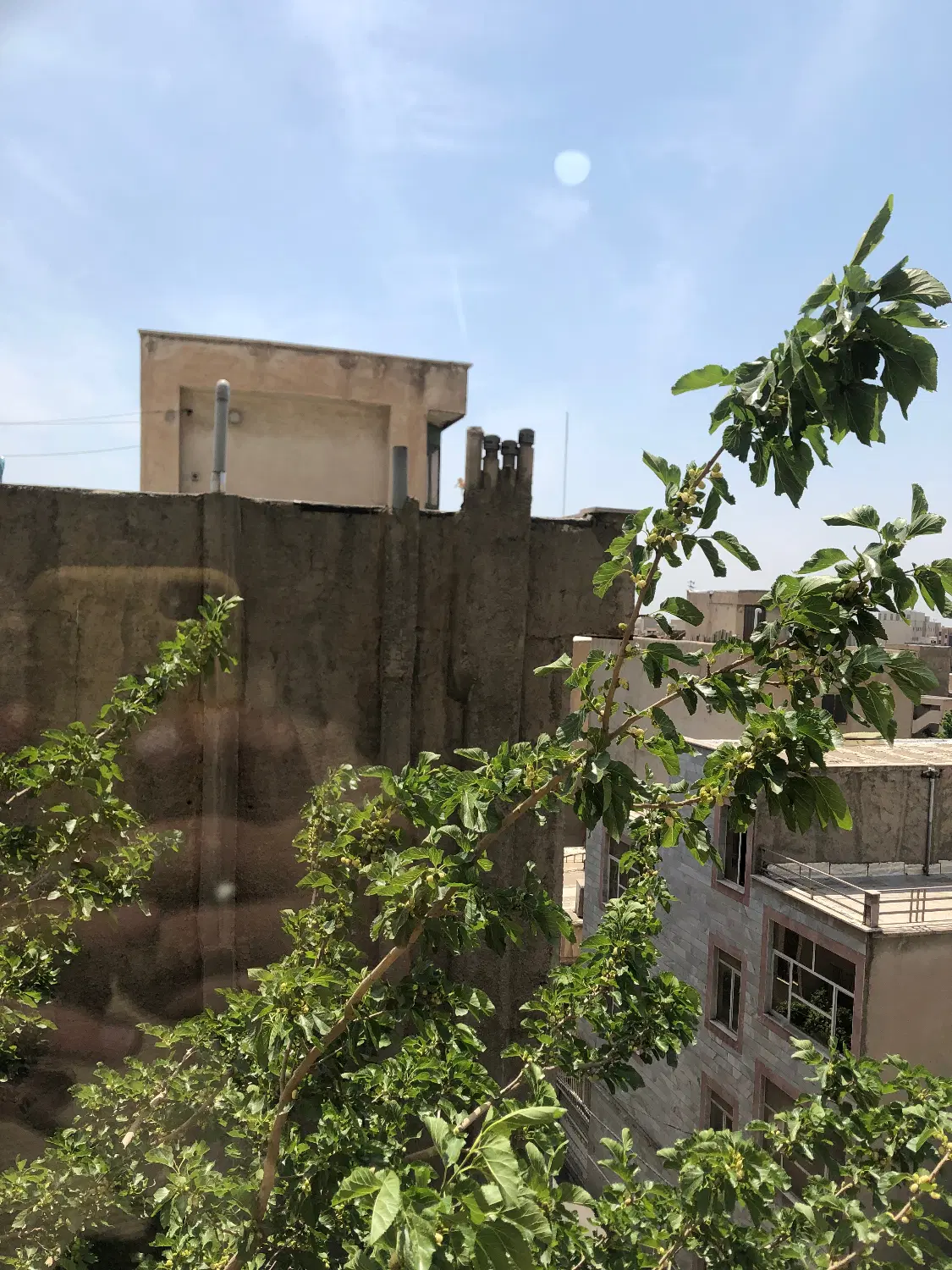 ۶۲ متر (خ فروغی)